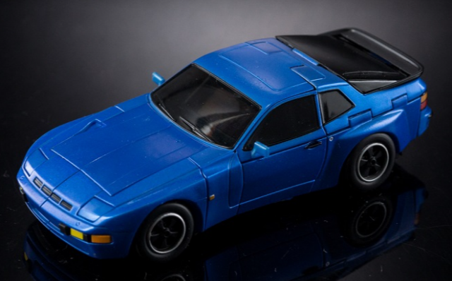MM-10B Toro Blue Version Limited Edition | X-Transbots
