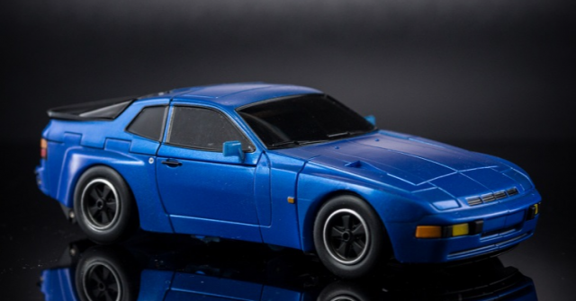 MM-10B Toro Blue Version Limited Edition | X-Transbots