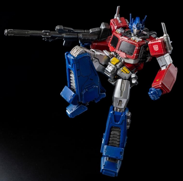 Optimus Prime MDLX Scale Collectible Figure | Transformers | Threezero