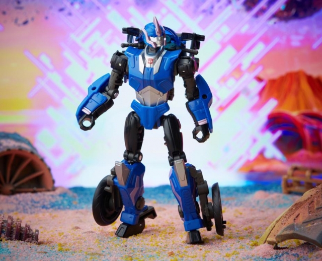 Arcee Legacy Deluxe Class | Transformers Generations Legacy