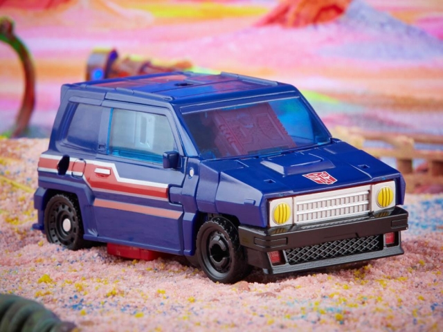 Skids Legacy Deluxe Class | Transformers Generations Legacy