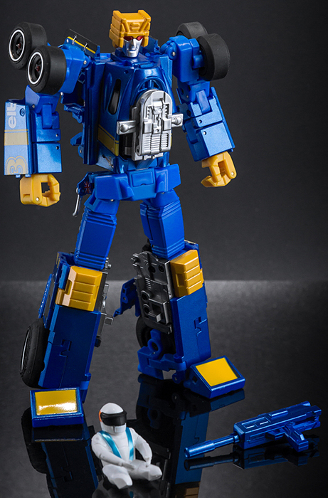 MX-16R Overheat Racer Version Limited Edition | X-Transbots