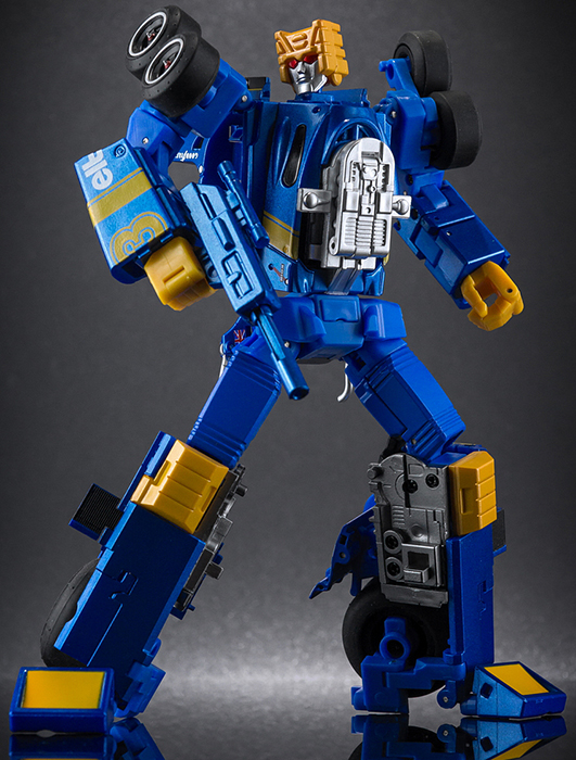 MX-16R Overheat Racer Version Limited Edition | X-Transbots
