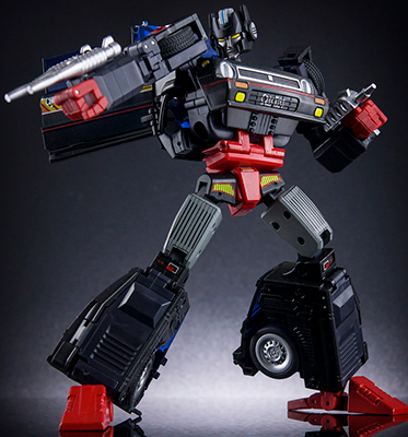 MX-17B Shout Black Diamond Version Limited Edition | X-Transbots
