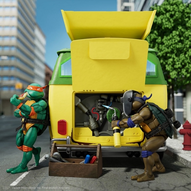 Party Wagon 7-inch Scale I Teenage Mutant Ninja Turtles Ultimates I Super7