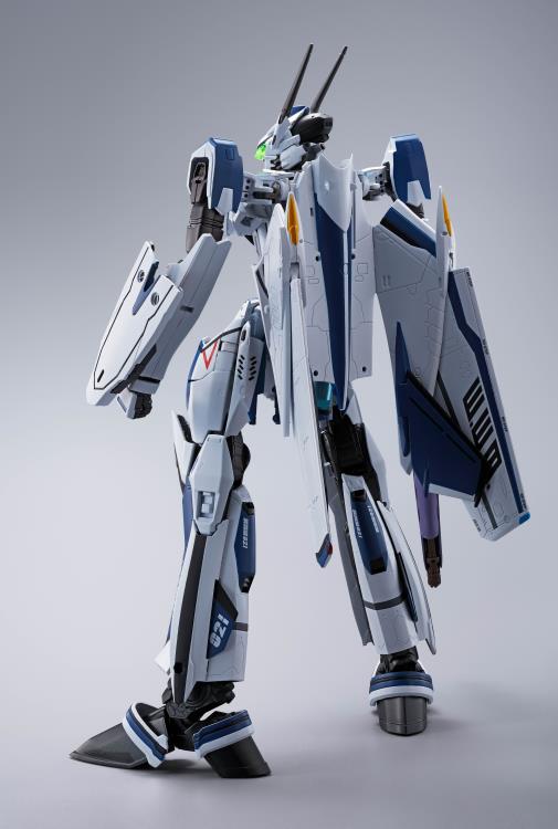VF-25 Messiah Valkyrie Worldwide Anniversary Version DX Chogokin | Macross Frontier | Bandai Spirits