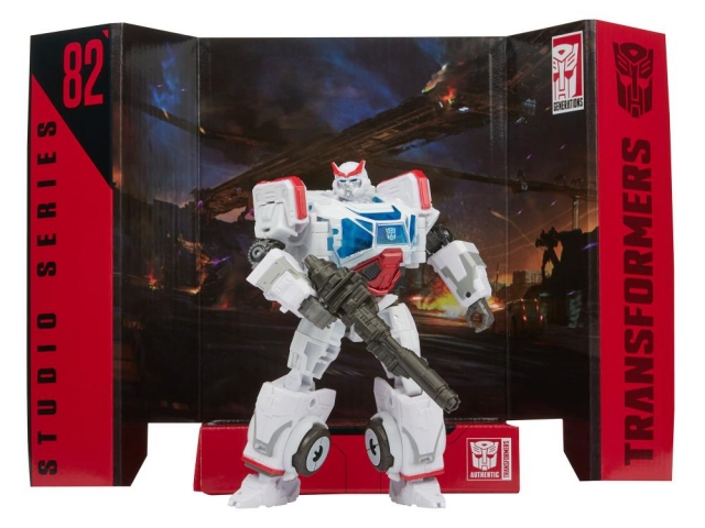 82 Ratchet Deluxe Class | Transformers Studio Series | Transformers: Bumblebee