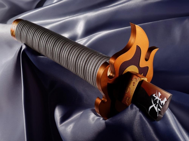 Kyojuro Rengoku's Broken Nichirin Sword Proplica | Bandai Tamashii Nations | Demon Slayer: Kimetsu No Yaiba