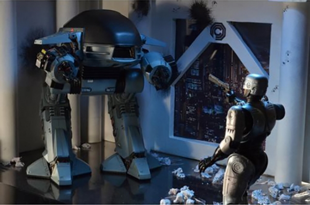 ED-209 Deluxe Action Figure with Sound | Robocop | NECA