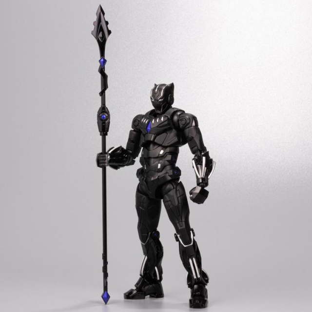 Black Panther Fighting Armor | Marvel | Sentinel