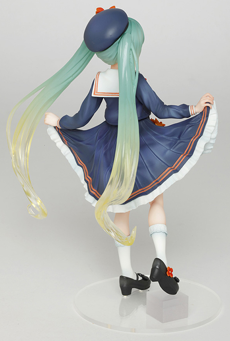 Hatsune Miku 3rd Season Autumn Version | Vocaloid | Taito