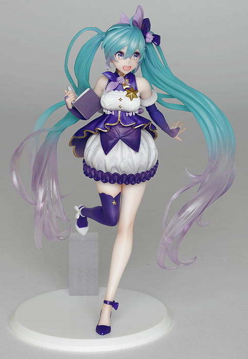 Hatsune Miku 3rd Season Winter Version | Vocaloid | Taito