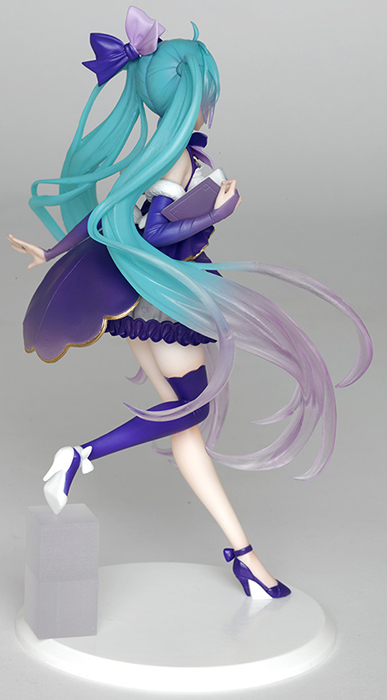 Hatsune Miku 3rd Season Winter Version | Vocaloid | Taito