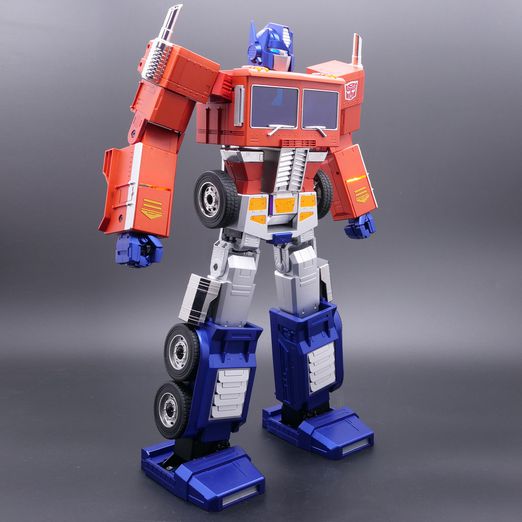Optimus Prime Flagship Series | Robosen Transformers Robot
