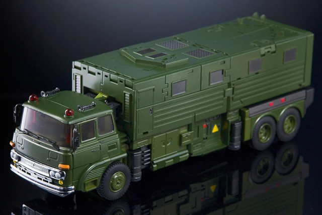 MX-36 Bulwark | X-Transbots