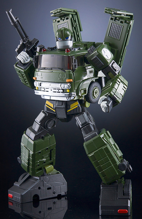 MX-36 Bulwark | X-Transbots