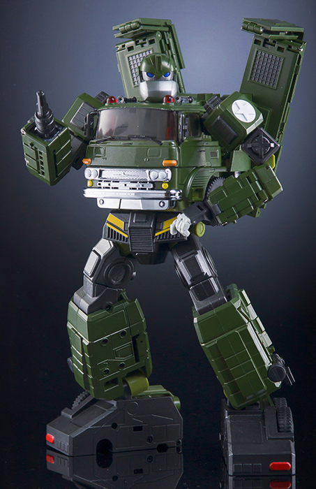 MX-36 Bulwark | X-Transbots