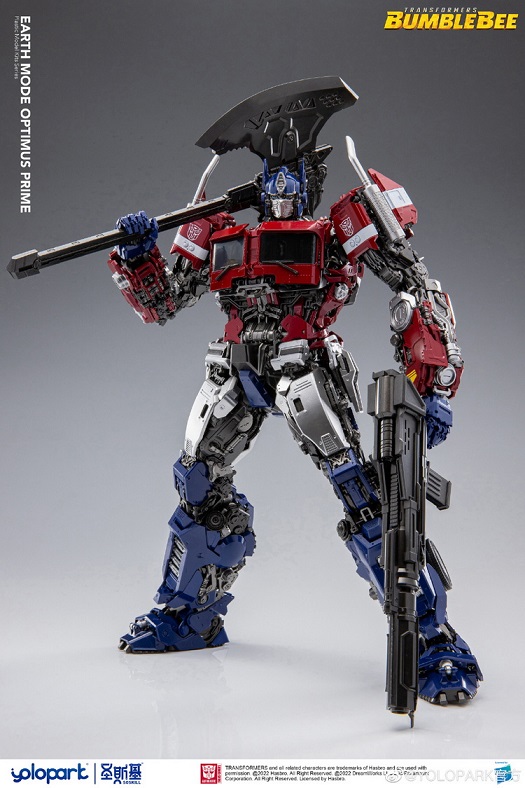 Optimus Prime Earth Mode Plastic Model Kit | Transformers: Bumblebee | yolopark