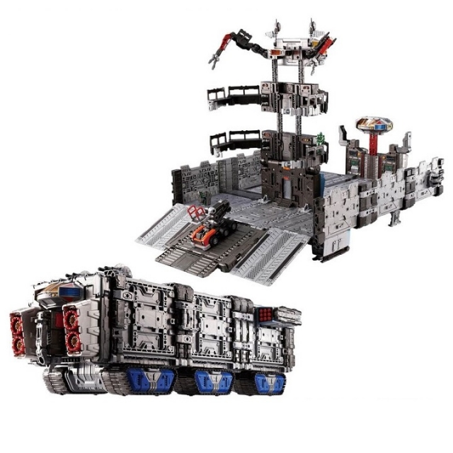 DA-91 Super Heavy Equipment Pod Gantry | Diaclone Reboot