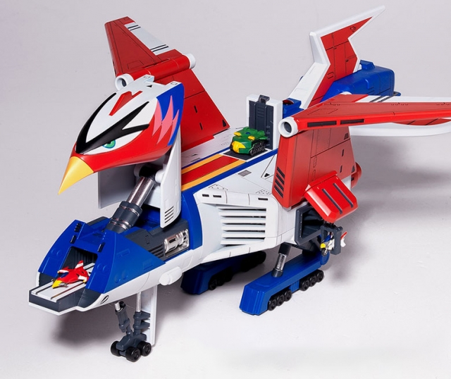 God Phoenix Model Kit with LED | Science Ninja Gatchaman II | Academy
