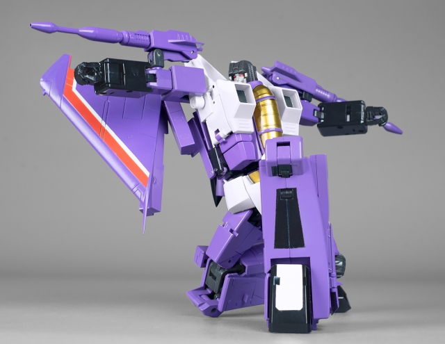 MTRM-EX04 Skyclone Convention Exclusive | MakeToys | Re: Master Ex