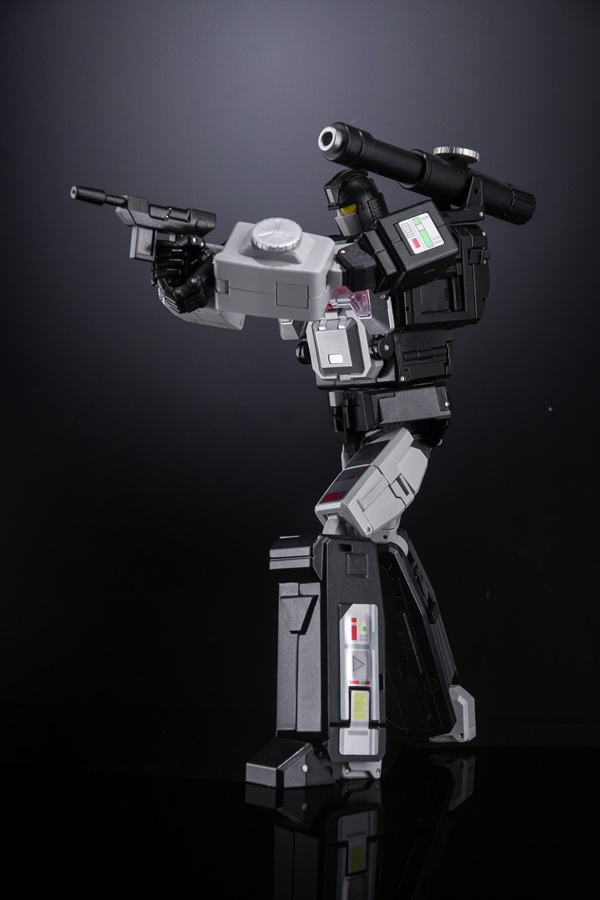 MX-27B Janssen (Black Version) | X-Transbots
