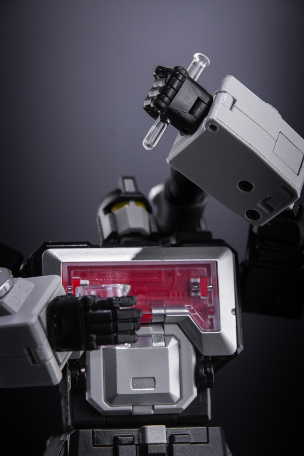 MX-27B Janssen (Black Version) | X-Transbots