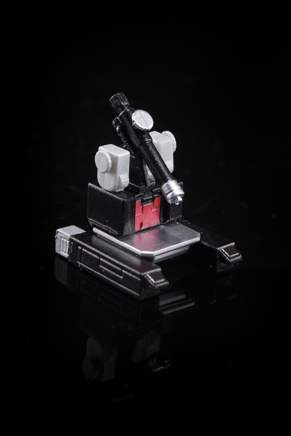 MX-27B Janssen (Black Version) | X-Transbots