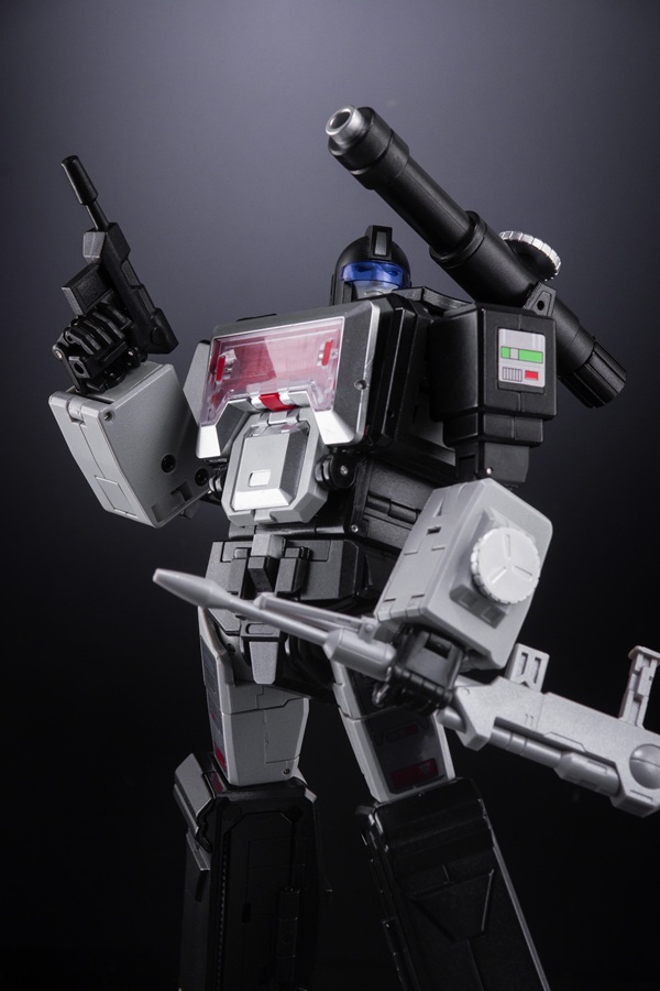 MX-27B Janssen (Black Version) | X-Transbots
