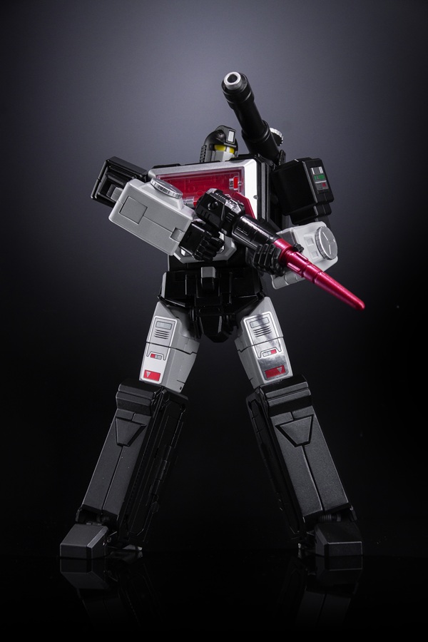 MX-27B Janssen (Black Version) | X-Transbots