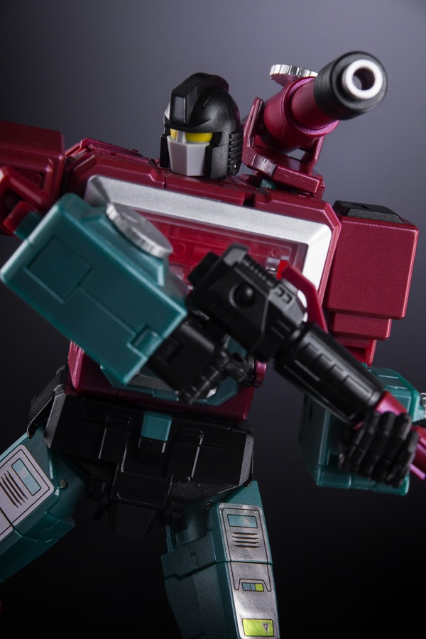 MX-27T Janssen Youth Version | X-Transbots