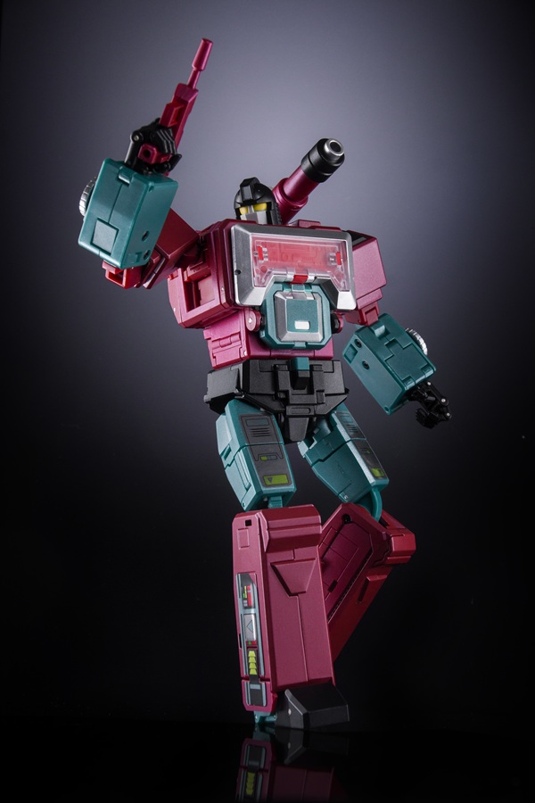 MX-27T Janssen Youth Version | X-Transbots