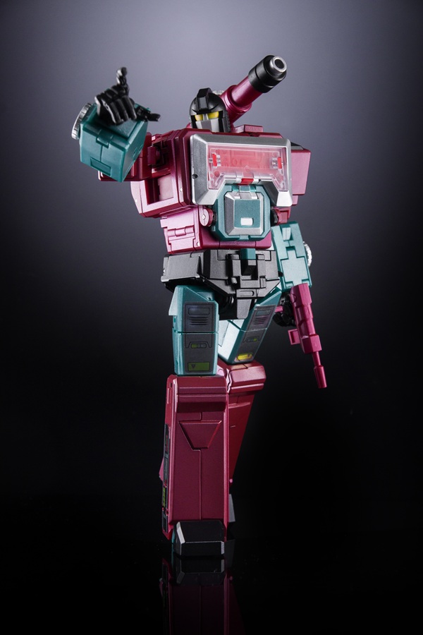 MX-27T Janssen Youth Version | X-Transbots