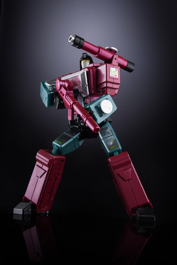 MX-27T Janssen Youth Version | X-Transbots