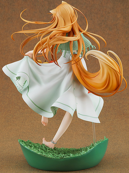 Holo Wolf and the Scent of Fruit 1/7 Scale | Spice and Wolf | Good Smile Company