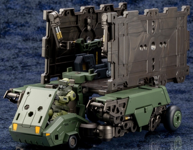 Hightrager 1/24 Scale Model Kit | Hexa Gear | Kotobukiya