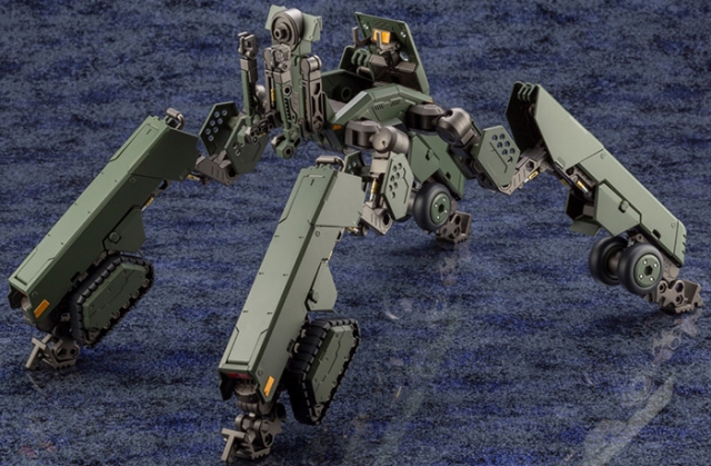 Hightrager 1/24 Scale Model Kit | Hexa Gear | Kotobukiya