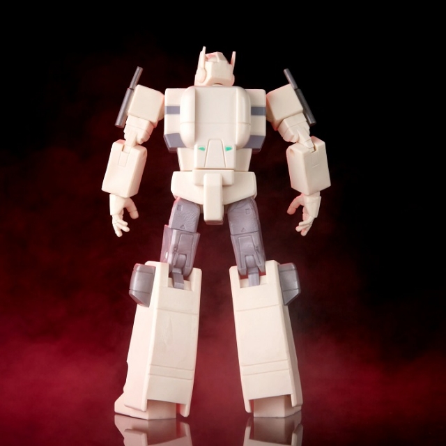 G1 Ultra Magnus 6-Inch Scale | R.E.D. [Robot Enhanced Design] | Transformers Generations