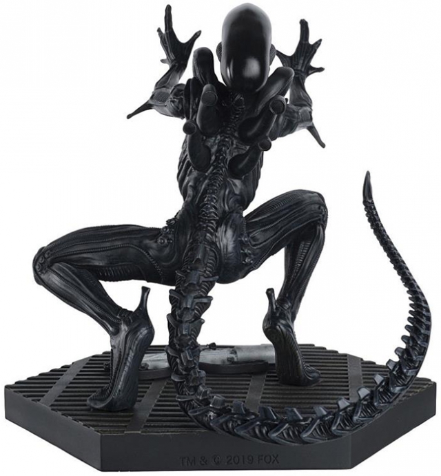 Xenomorph Vent Attack Alien and Predator Collection | Alien | Hero Collector