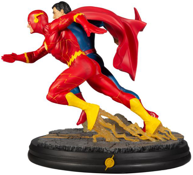 Superman vs. The Flash Limited Edition 1/8 Scale | Superman #199 | McFarlane Toys