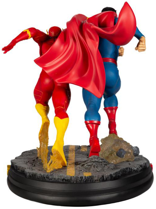 Superman vs. The Flash Limited Edition 1/8 Scale | Superman #199 | McFarlane Toys
