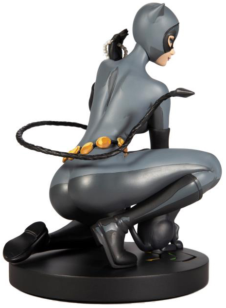 Catwoman Stanley Artgerm Limited Edition 1/6 Scale | DC Designer Series | McFarlane Toys