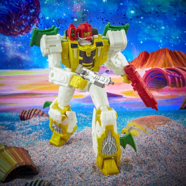 Jhiaxus Legacy Voyager Class | Transformers Generations Legacy