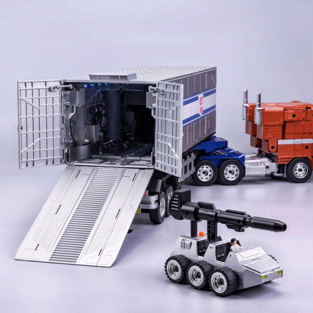 Optimus Prime Trailer Flagship Series | Robosen Transformers Robot