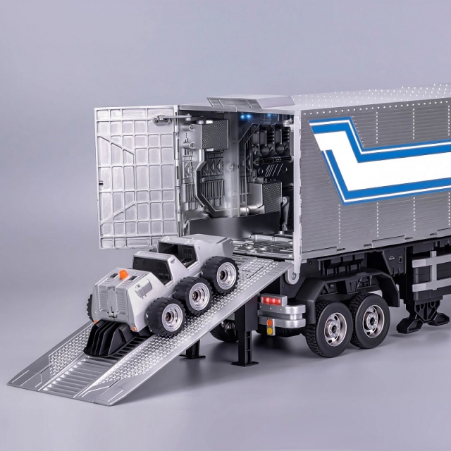 Optimus Prime Trailer Flagship Series | Robosen Transformers Robot