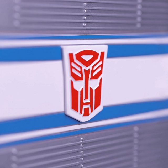 Optimus Prime Trailer Flagship Series | Robosen Transformers Robot