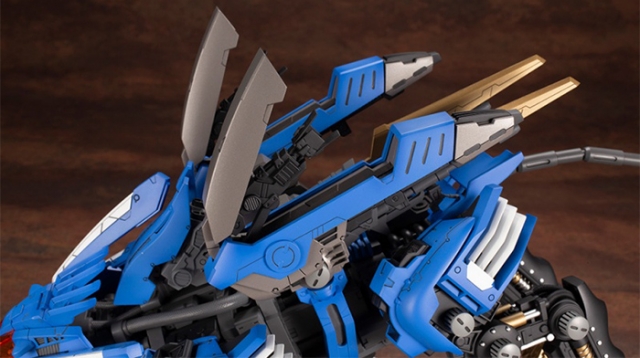 RZ-028 Blade Liger Attack Booster Version Model Kit 1/72 Scale | Zoids Highend Master Model | Kotobukiya