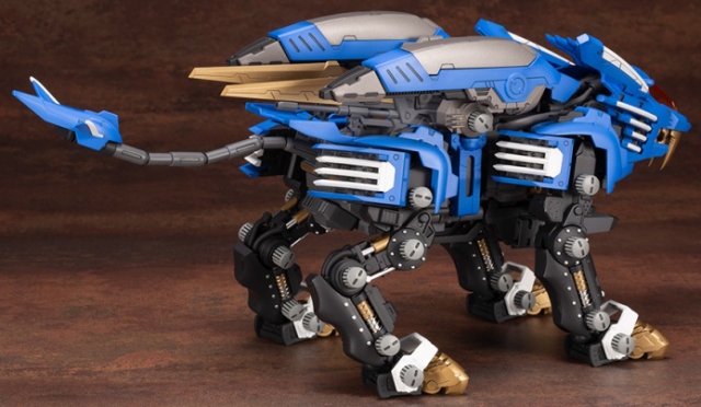 RZ-028 Blade Liger Attack Booster Version Model Kit 1/72 Scale | Zoids Highend Master Model | Kotobukiya