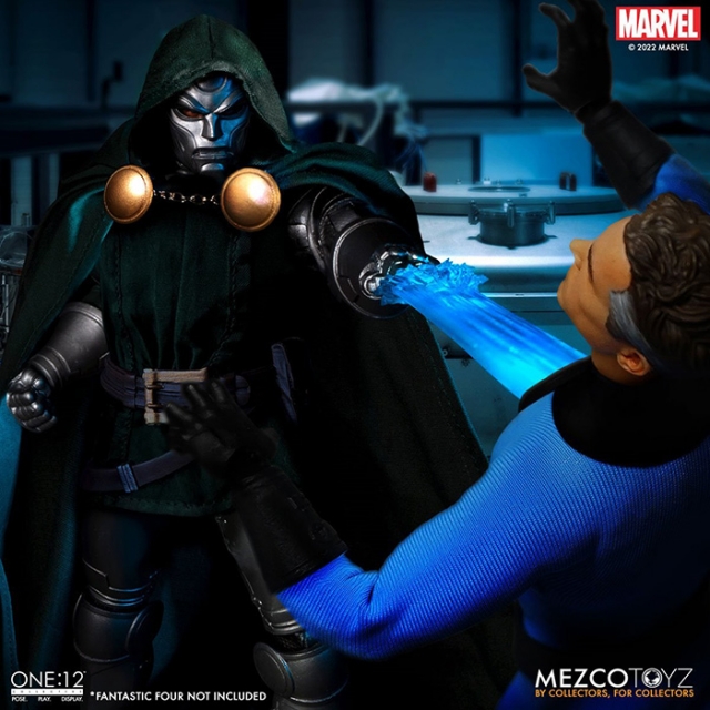 Doctor Doom One:12 Collective | Marvel | Mezco Toyz