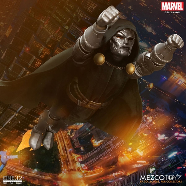 Doctor Doom One:12 Collective | Marvel | Mezco Toyz